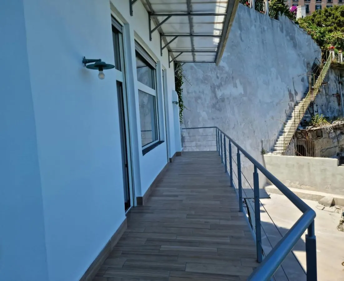 La Casa Sull' Acqua Apartment Naples