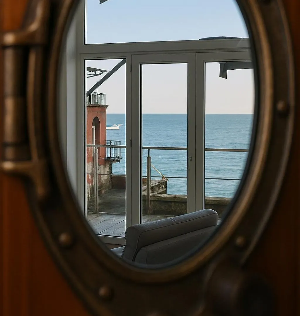 La Casa Sull' Acqua Apartment Naples Italy